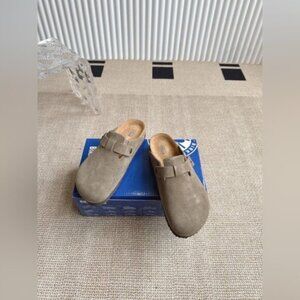 Birkenstock Boston Soft Footbed Suede Taupe Shoes